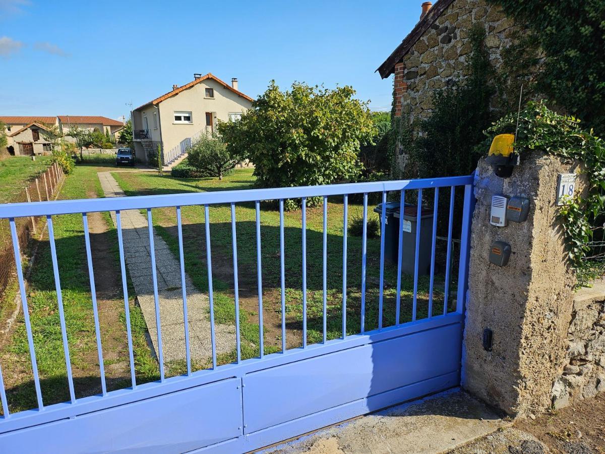 La Bourzede F3 Apartamento Langeac Exterior foto